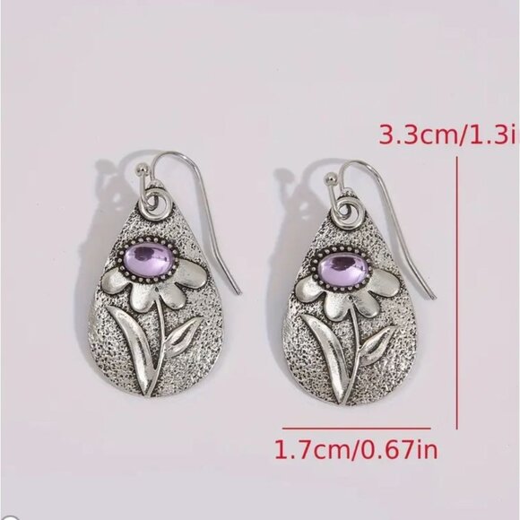 Silver Tone Teardrop Earrings With Floral Design & Lavender Gemstone - Picture 3 of 3
